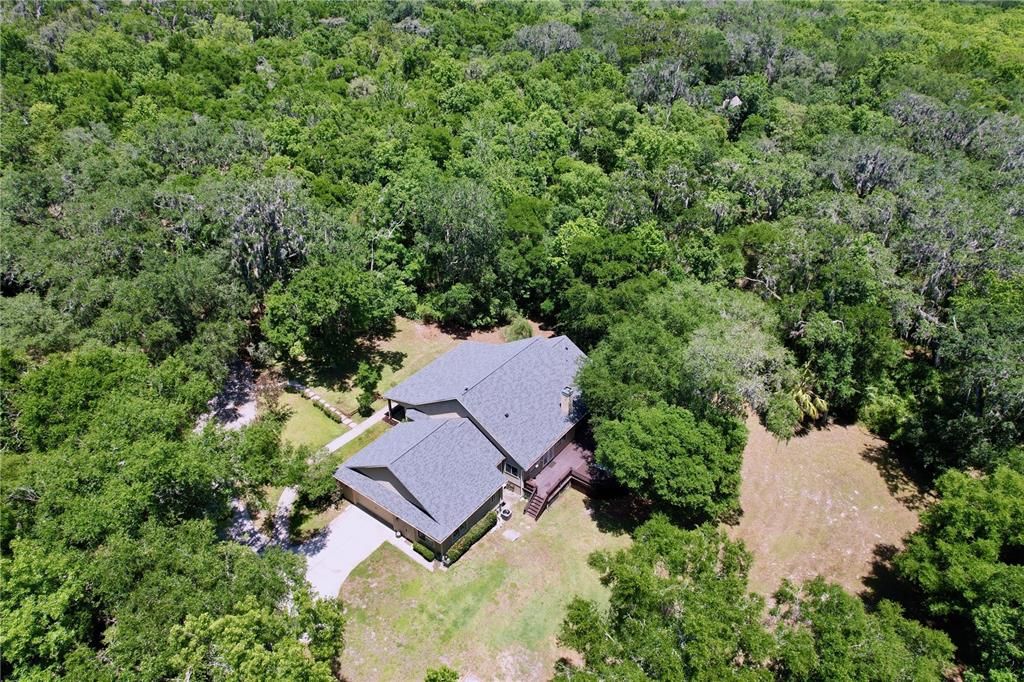 Activo con contrato: $799,900 (4 camas, 3 baños, 3018 Pies cuadrados)