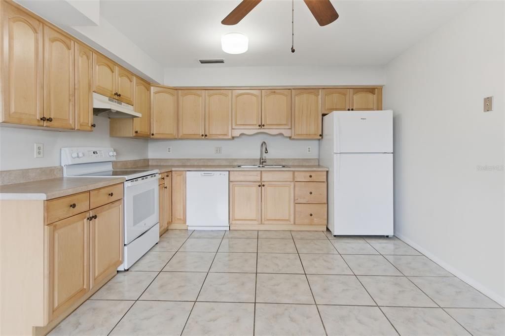 En Venta: $209,000 (2 camas, 1 baños, 1144 Pies cuadrados)