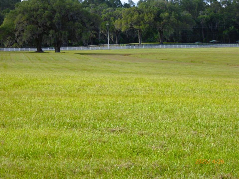 待售: $4,000,000 (67.02 acres)