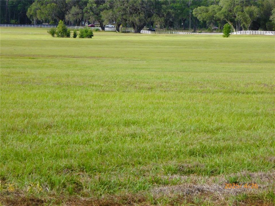 待售: $4,000,000 (67.02 acres)