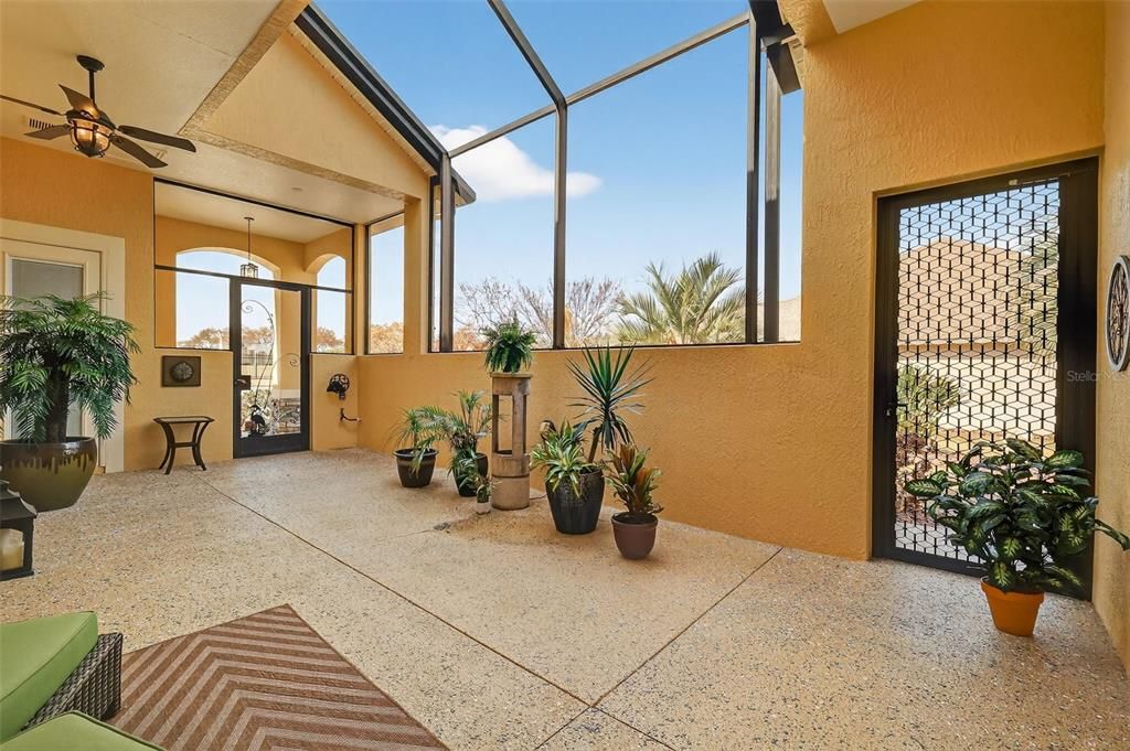 Active With Contract: $457,500 (3 beds, 2 baths, 1675 Square Feet)