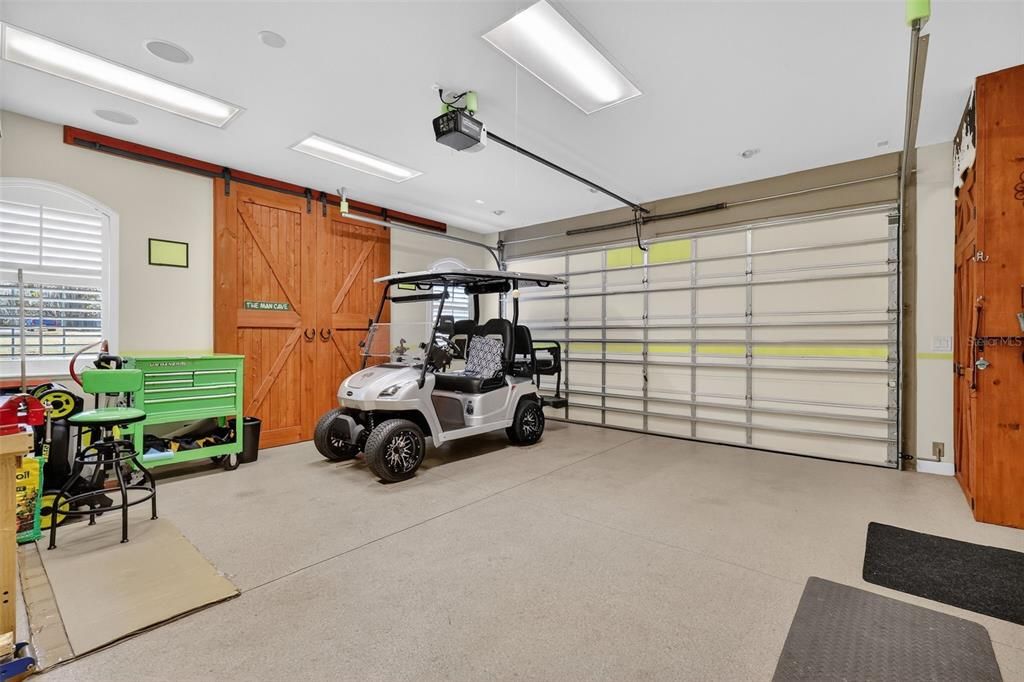 Active With Contract: $457,500 (3 beds, 2 baths, 1675 Square Feet)