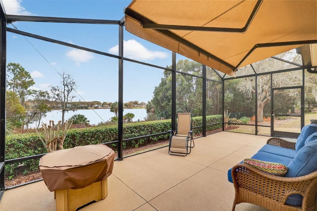 Active With Contract: $457,500 (3 beds, 2 baths, 1675 Square Feet)