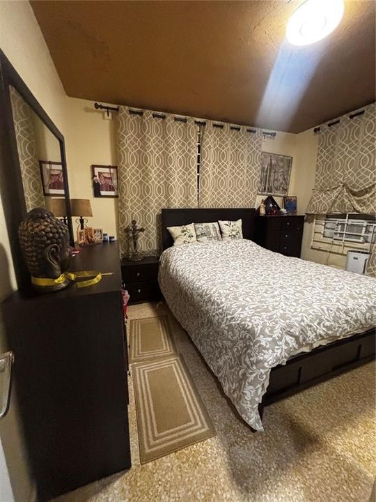 En Venta: $230,000 (3 camas, 1 baños, 1200 Pies cuadrados)