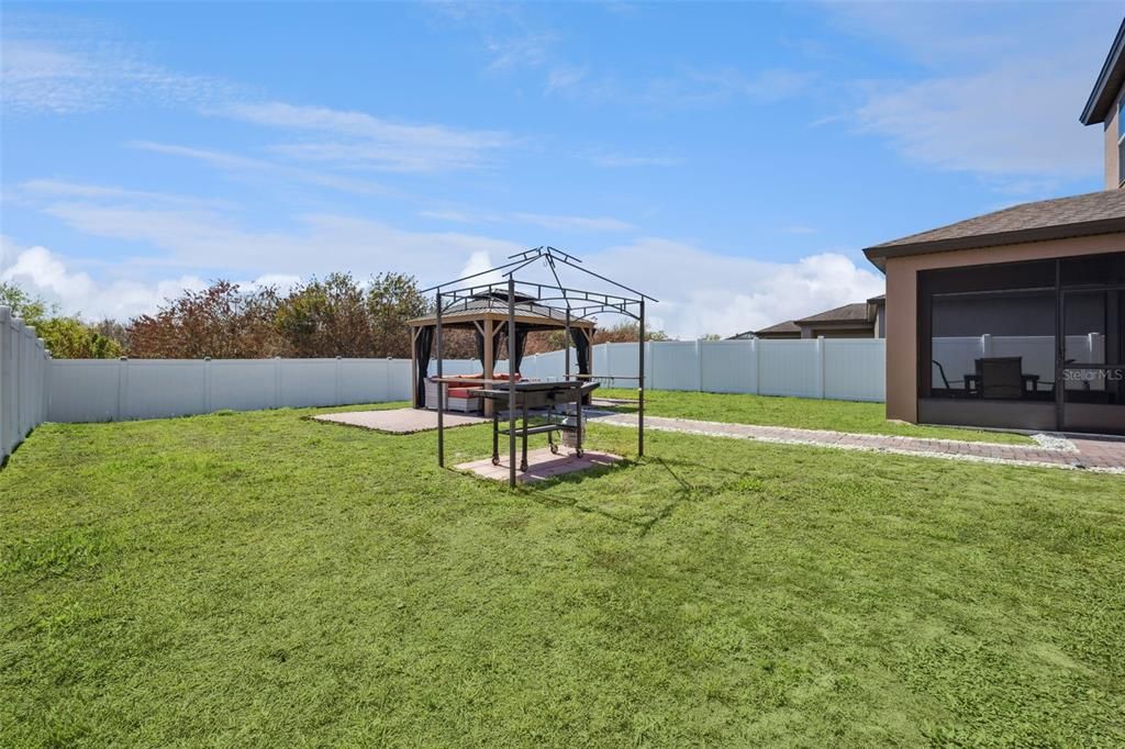 На продажу: $389,900 (5 спален, 3 ванн, 2693 Квадратных фут)
