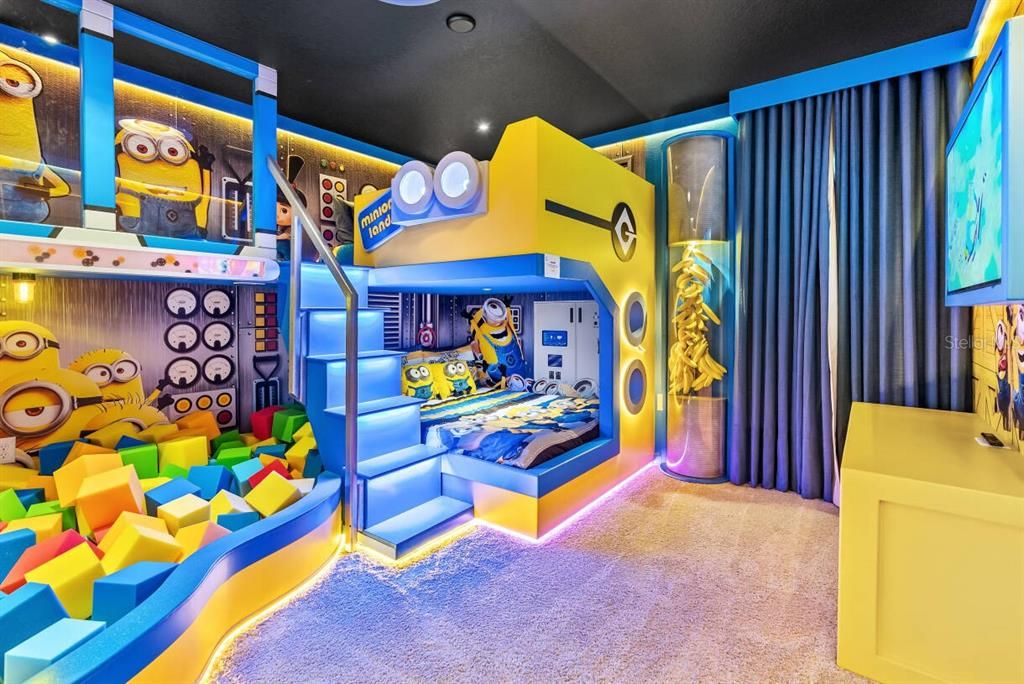 En Venta: $1,450,000 (9 camas, 6 baños, 4363 Pies cuadrados)