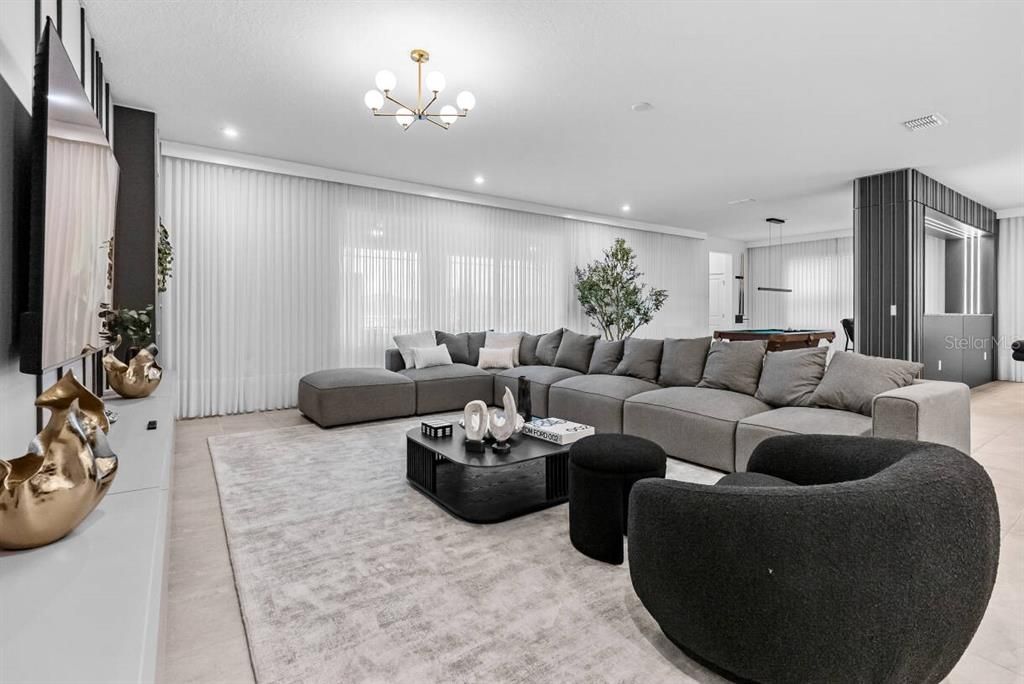 En Venta: $1,450,000 (9 camas, 6 baños, 4363 Pies cuadrados)