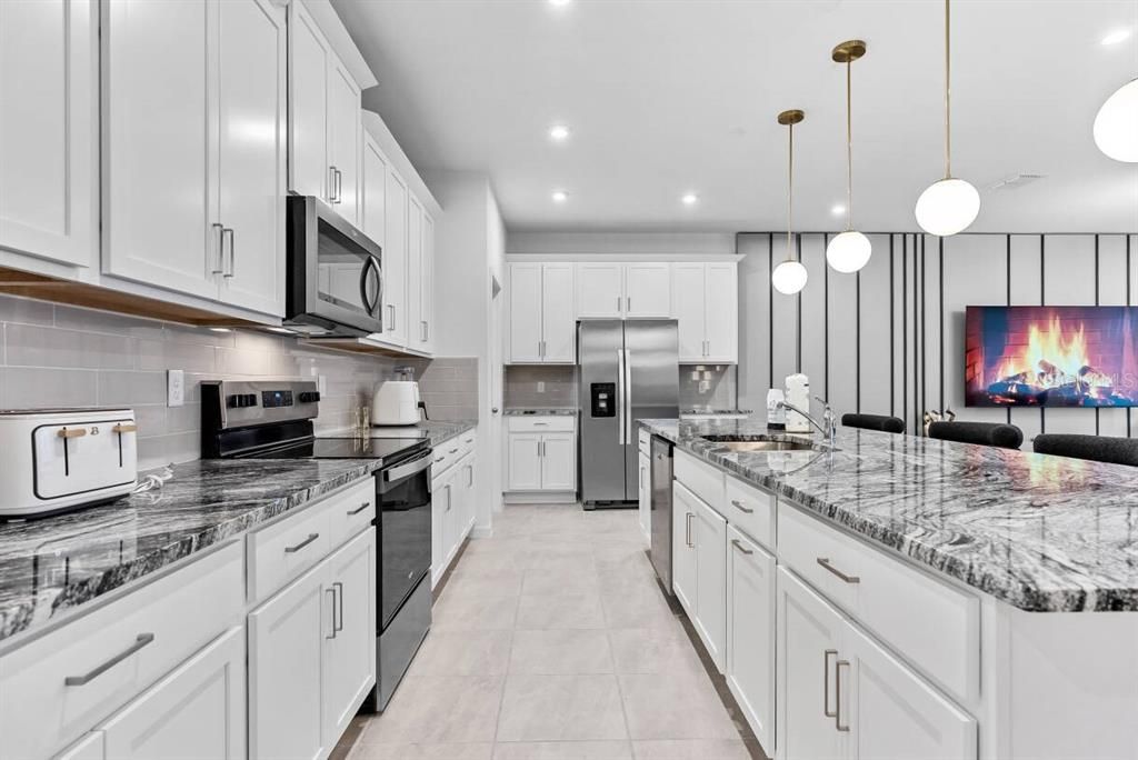 En Venta: $1,450,000 (9 camas, 6 baños, 4363 Pies cuadrados)