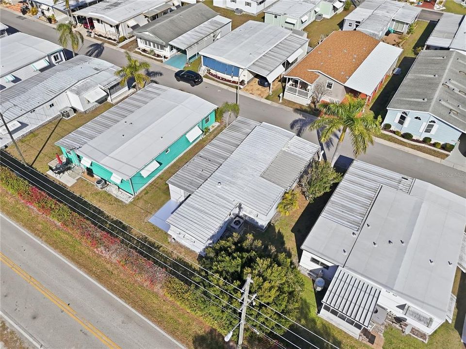 Active With Contract: $115,000 (2 beds, 1 baths, 814 Square Feet)