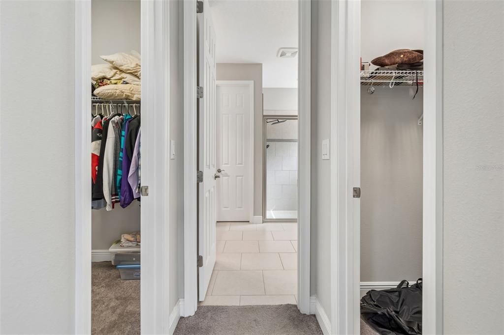 Activo con contrato: $445,500 (4 camas, 2 baños, 2089 Pies cuadrados)