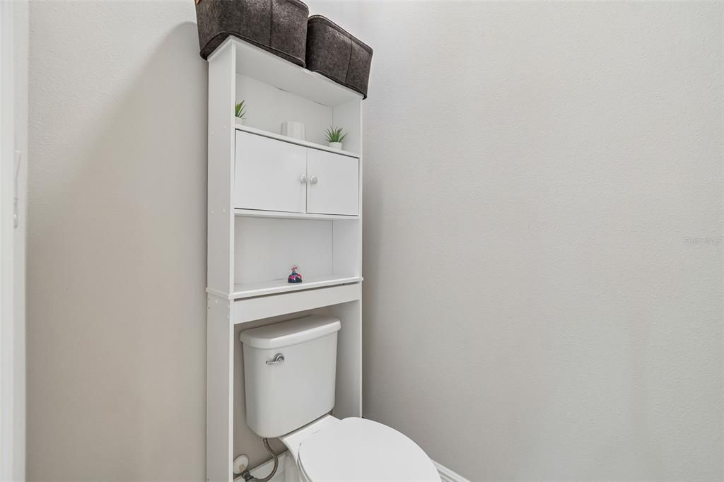 Activo con contrato: $445,500 (4 camas, 2 baños, 2089 Pies cuadrados)