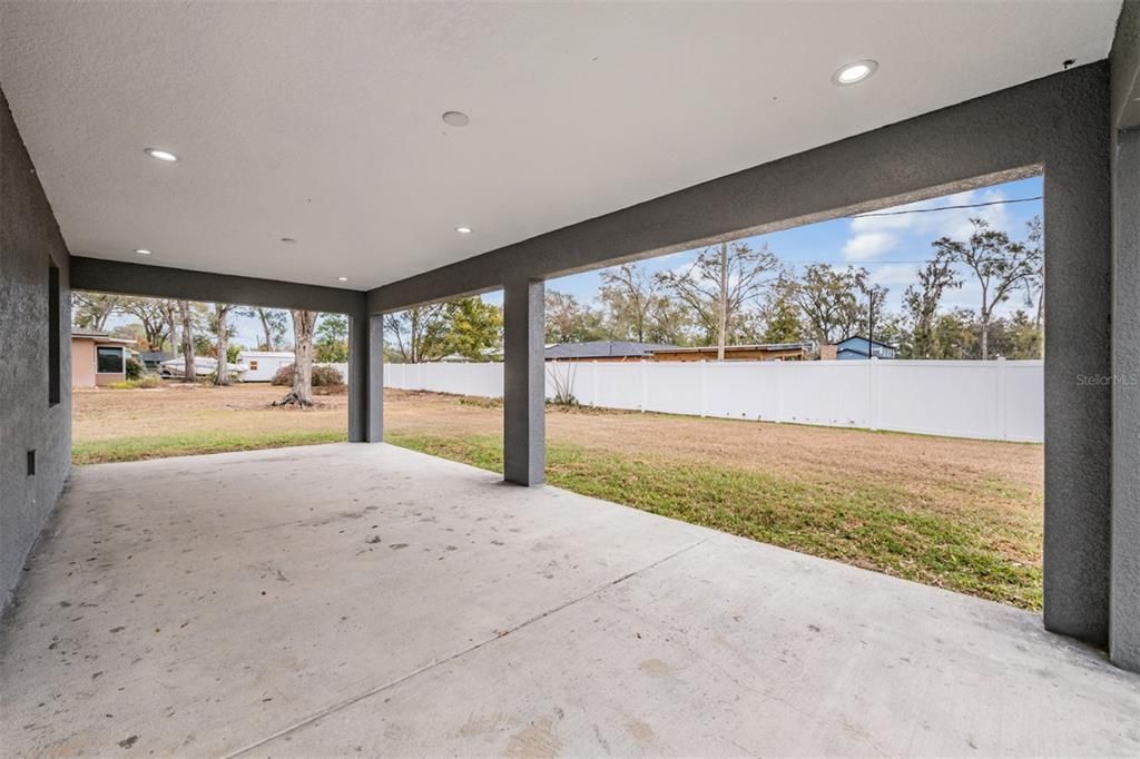 En Venta: $450,000 (4 camas, 2 baños, 1924 Pies cuadrados)