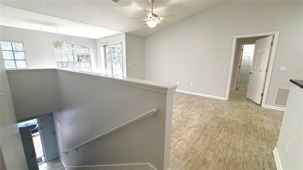 Activo con contrato: $175,000 (2 camas, 2 baños, 1042 Pies cuadrados)