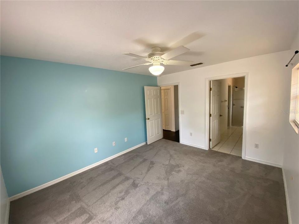 For Rent: $1,800 (3 beds, 2 baths, 1410 Square Feet)
