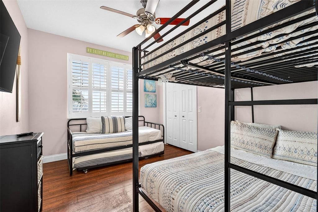 En Venta: $3,999,900 (16 camas, 0 baños, 7500 Pies cuadrados)