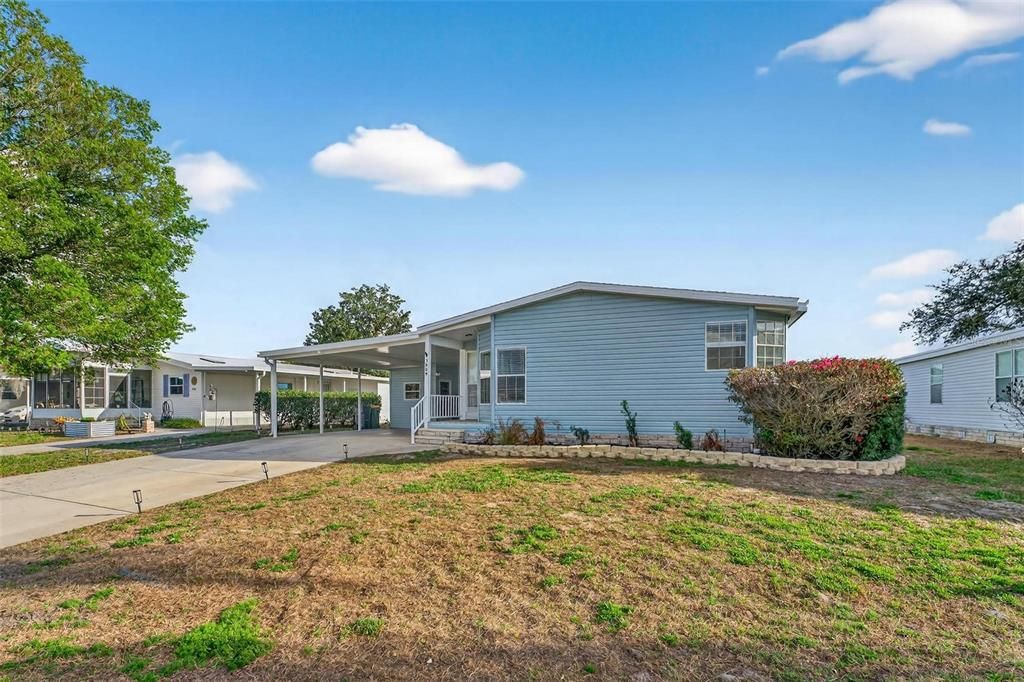 Active With Contract: $229,000 (2 beds, 2 baths, 1376 Square Feet)