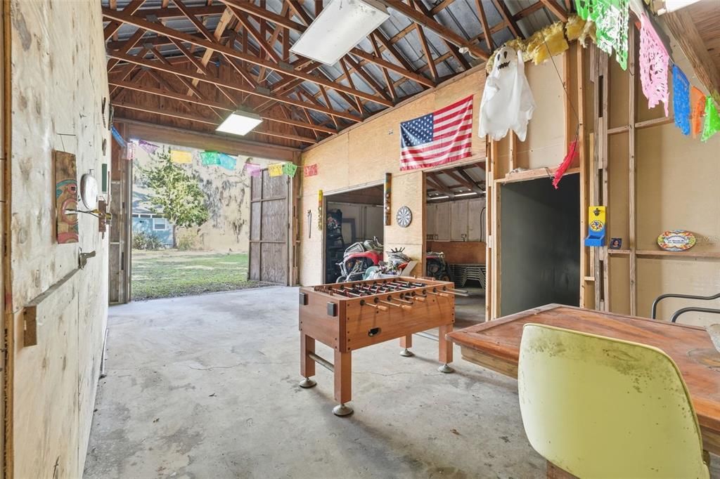 For Sale: $260,000 (4 beds, 1 baths, 2600 Square Feet)