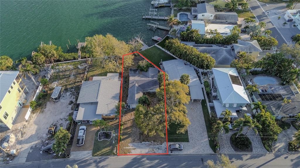 En Venta: $869,000 (2 camas, 1 baños, 1080 Pies cuadrados)