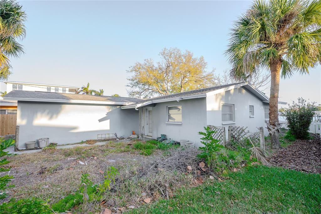 En Venta: $869,000 (2 camas, 1 baños, 1080 Pies cuadrados)