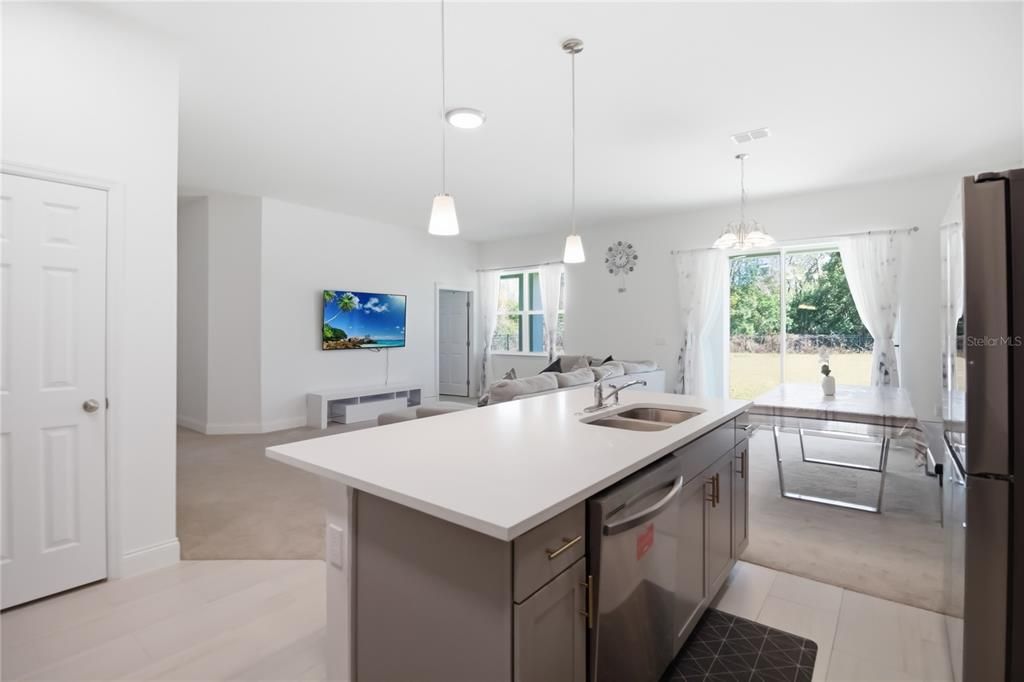 For Sale: $557,000 (5 beds, 2 baths, 2328 Square Feet)