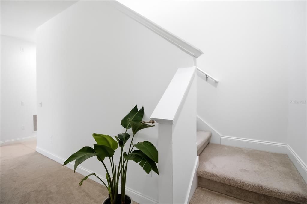 For Sale: $557,000 (5 beds, 2 baths, 2328 Square Feet)
