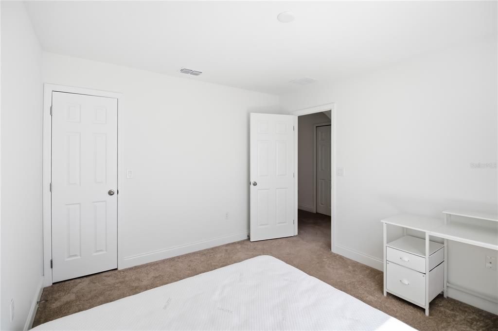 For Sale: $557,000 (5 beds, 2 baths, 2328 Square Feet)
