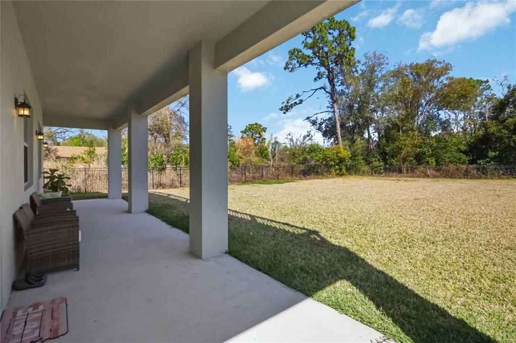 For Sale: $557,000 (5 beds, 2 baths, 2328 Square Feet)