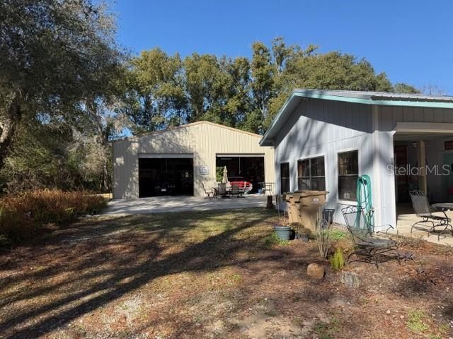 For Sale: $899,000 (2 beds, 2 baths, 2056 Square Feet)