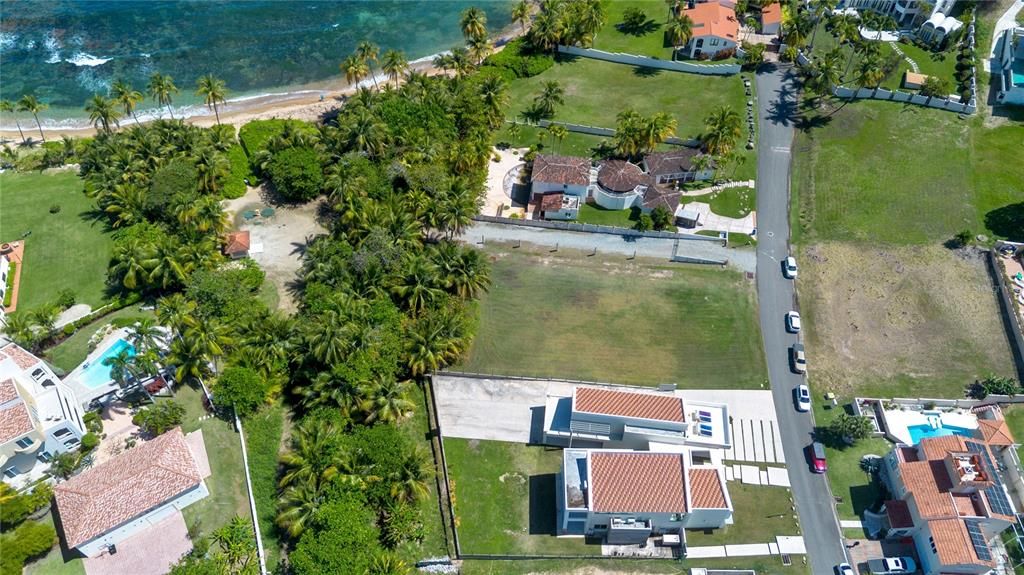 En Venta: $2,500,000 (3 camas, 5 baños, 7450 Pies cuadrados)