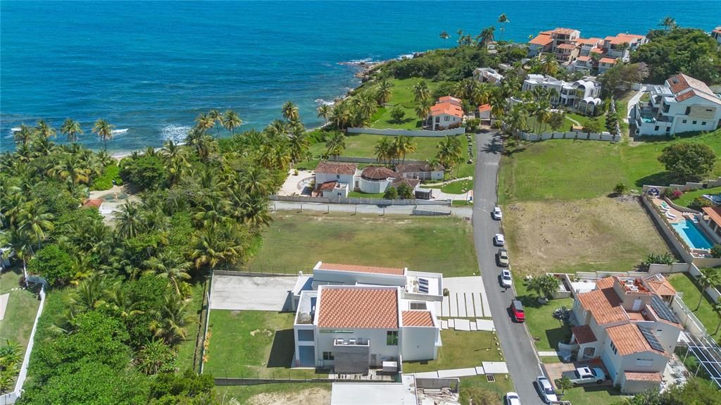 En Venta: $2,500,000 (3 camas, 5 baños, 7450 Pies cuadrados)