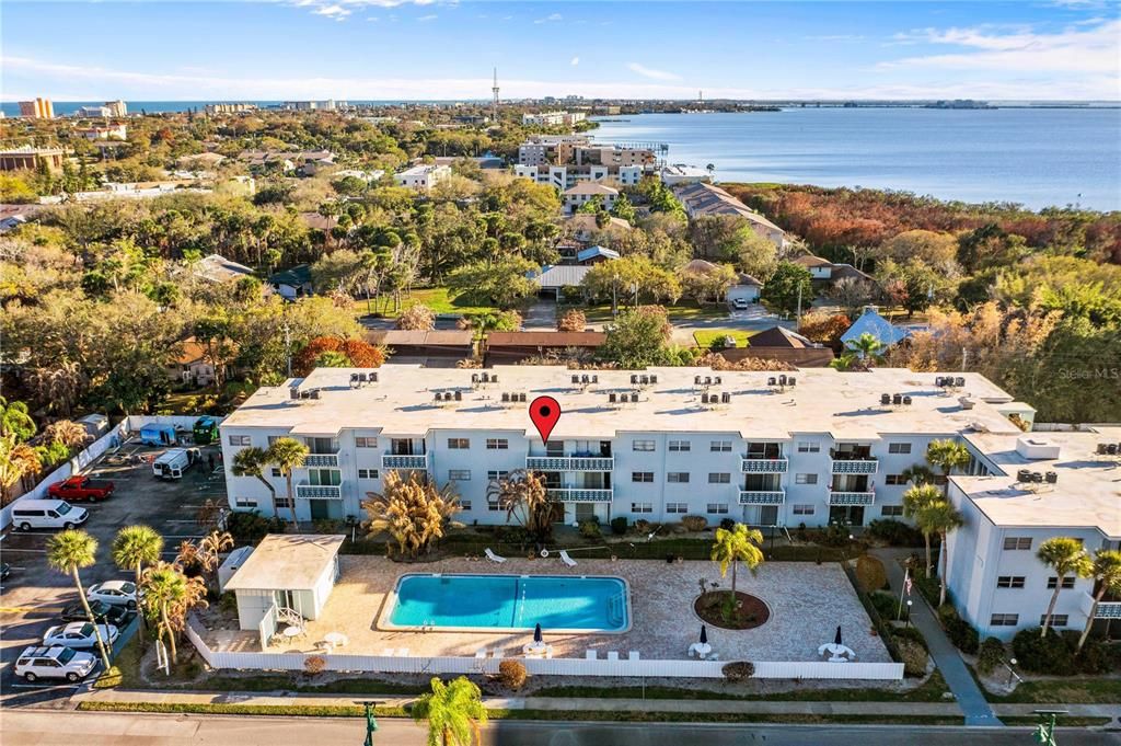For Sale: $142,000 (1 beds, 1 baths, 680 Square Feet)