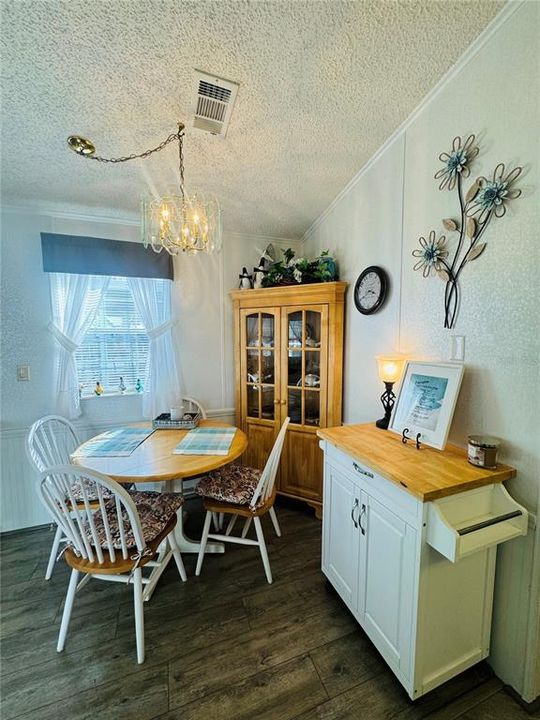 На продажу: $136,000 (1 спален, 1 ванн, 504 Квадратных фут)
