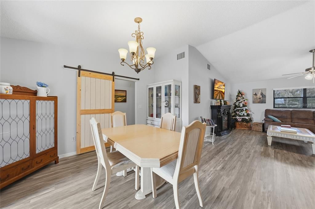 For Sale: $415,000 (3 beds, 2 baths, 2336 Square Feet)