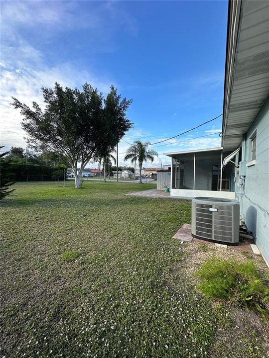 For Rent: $1,495 (2 beds, 1 baths, 920 Square Feet)