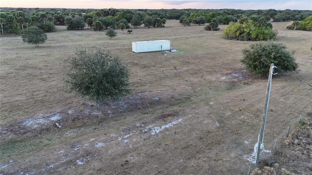 На продажу: $355,000 (20.98 acres)