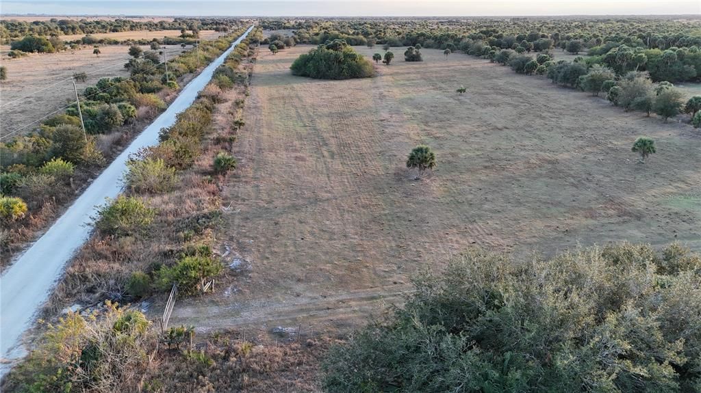 На продажу: $355,000 (20.98 acres)