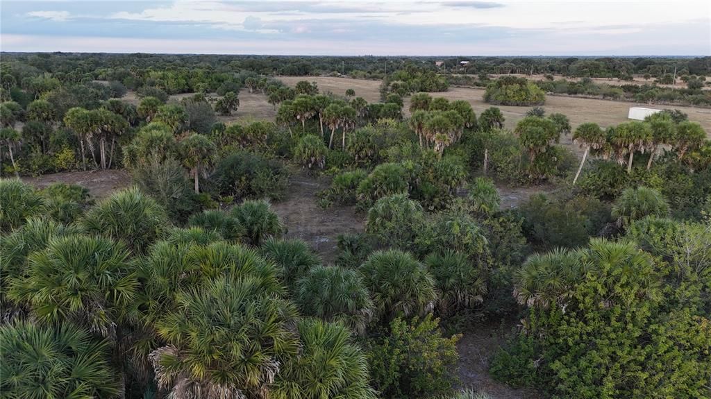 На продажу: $355,000 (20.98 acres)