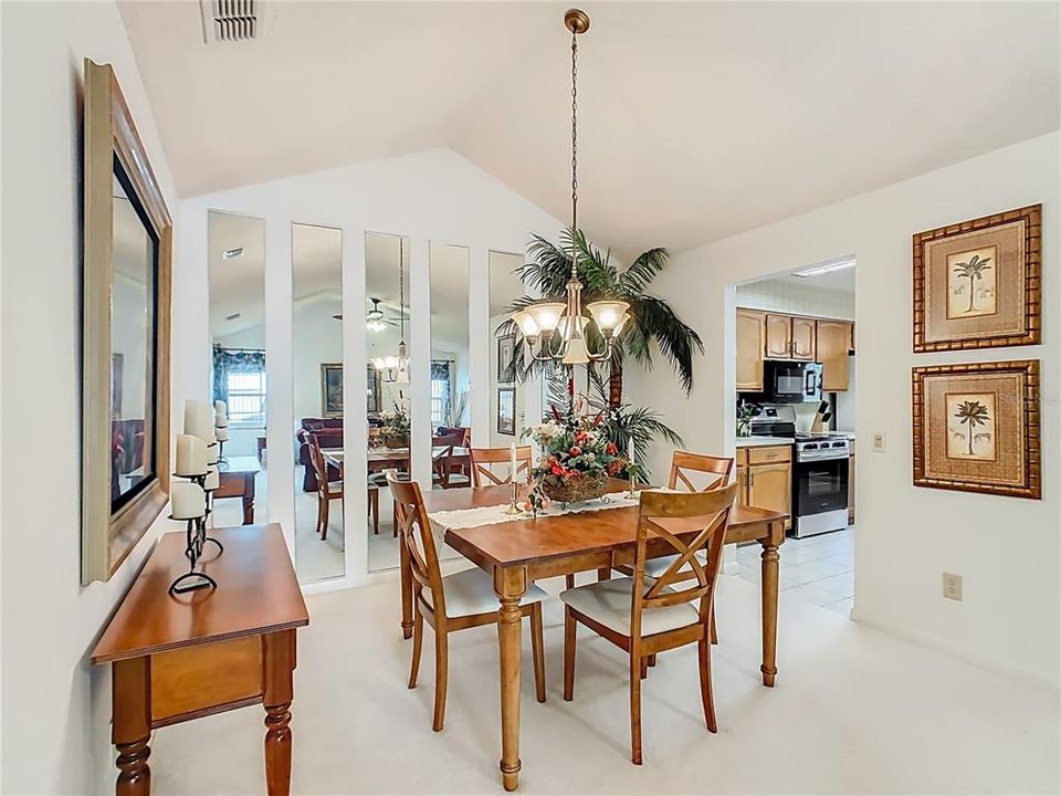 Active With Contract: $215,000 (2 beds, 2 baths, 1682 Square Feet)