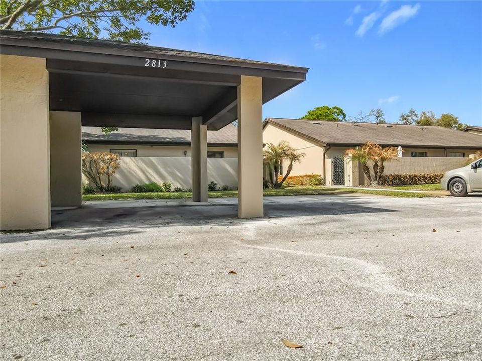 Active With Contract: $215,000 (2 beds, 2 baths, 1682 Square Feet)