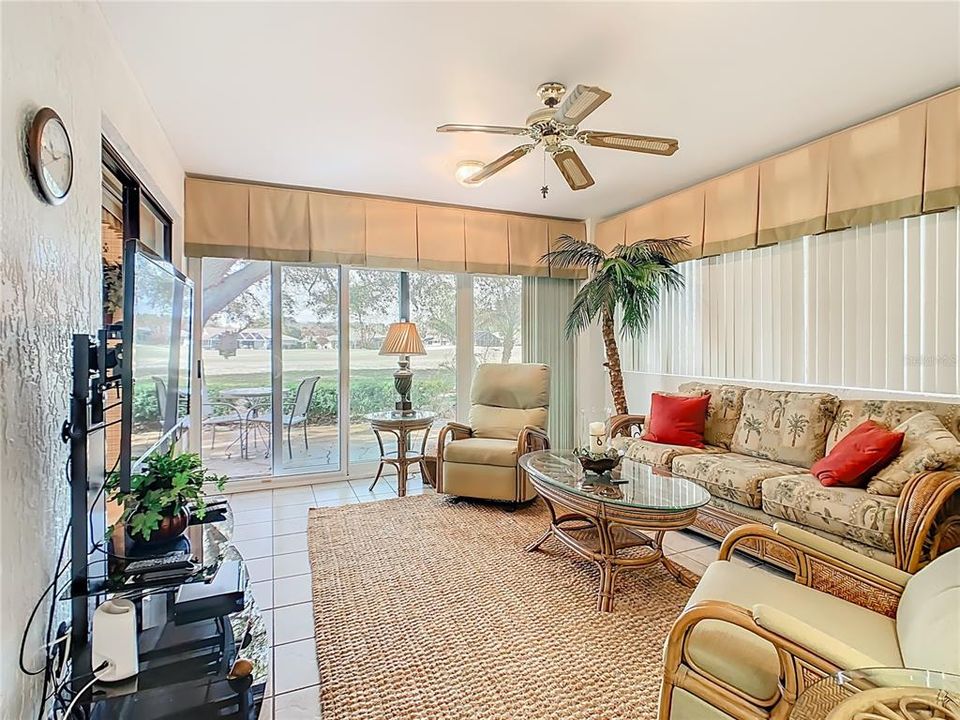 Active With Contract: $215,000 (2 beds, 2 baths, 1682 Square Feet)