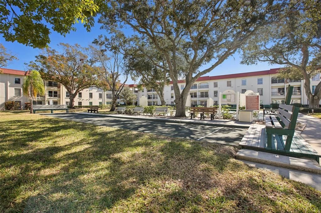 En Venta: $180,000 (2 camas, 1 baños, 930 Pies cuadrados)