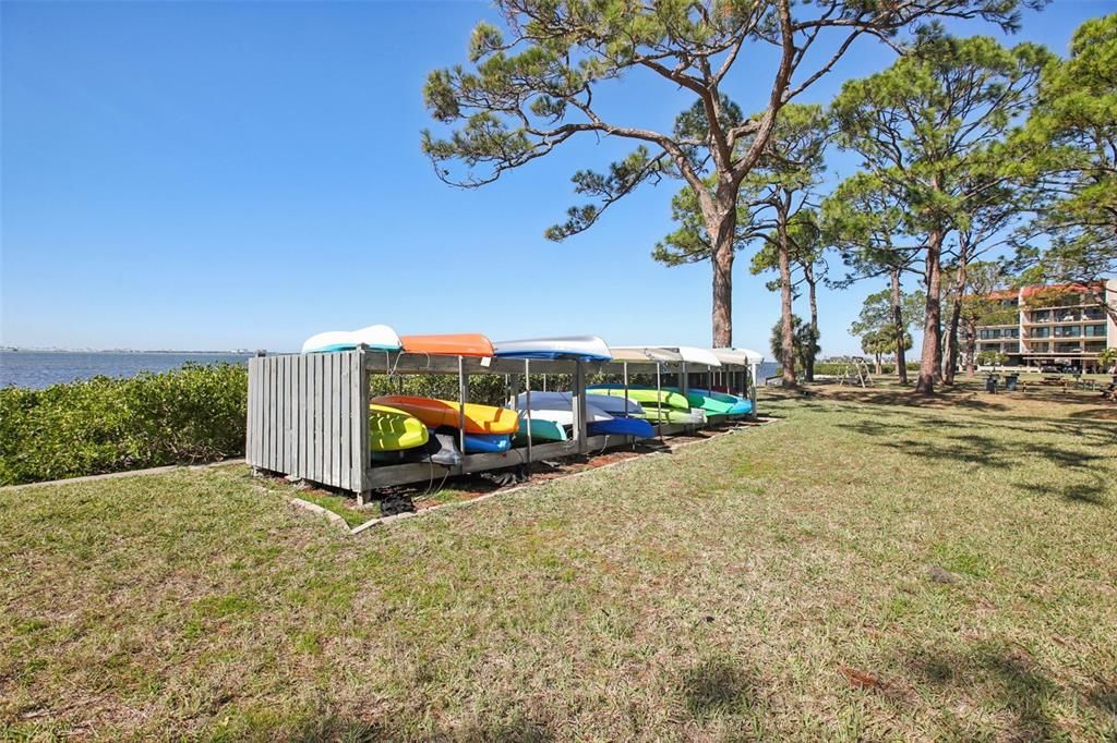 En Venta: $180,000 (2 camas, 1 baños, 930 Pies cuadrados)