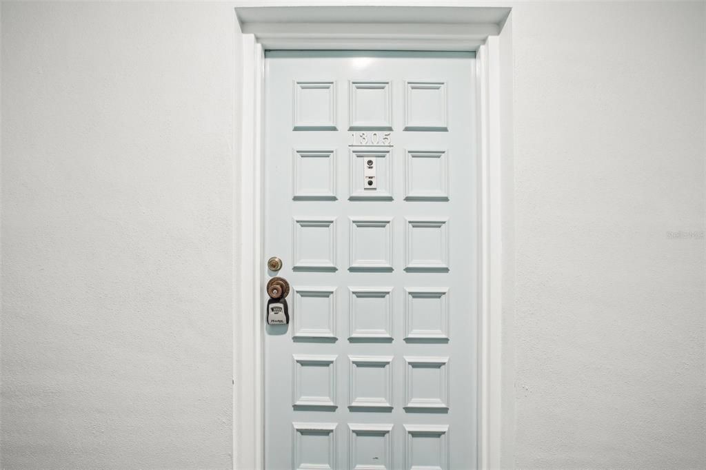 En Venta: $180,000 (2 camas, 1 baños, 930 Pies cuadrados)