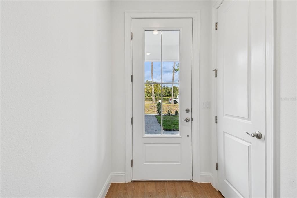 Active With Contract: $529,990 (4 beds, 3 baths, 2025 Square Feet)