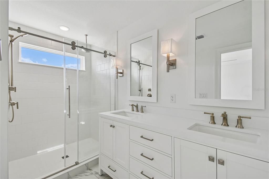 Active With Contract: $529,990 (4 beds, 3 baths, 2025 Square Feet)