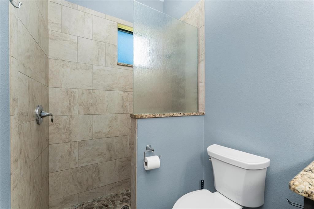 En Venta: $625,000 (6 camas, 4 baños, 3294 Pies cuadrados)