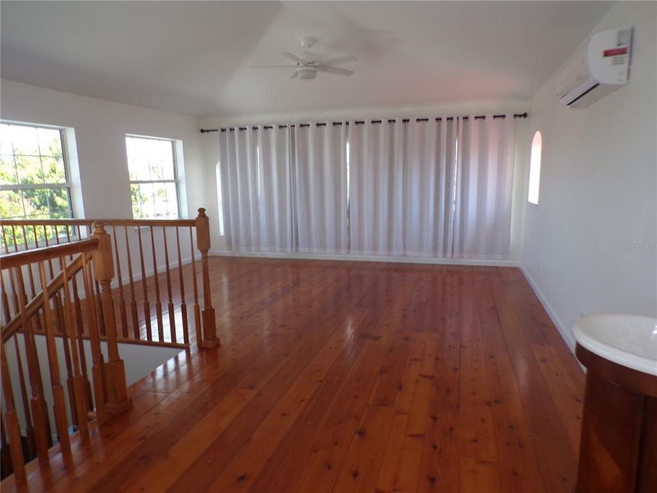 En Renta: $3,500 (4 camas, 3 baños, 3526 Pies cuadrados)