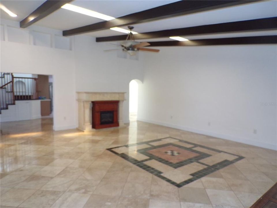 En Renta: $3,500 (4 camas, 3 baños, 3526 Pies cuadrados)
