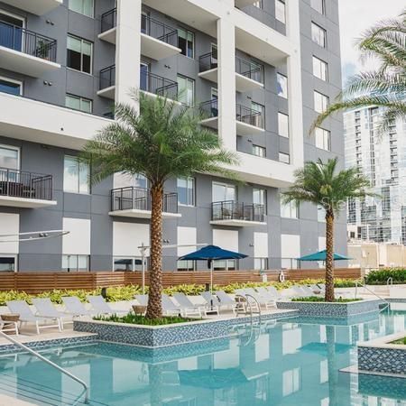 For Rent: $2,950 (2 beds, 2 baths, 960 Square Feet)