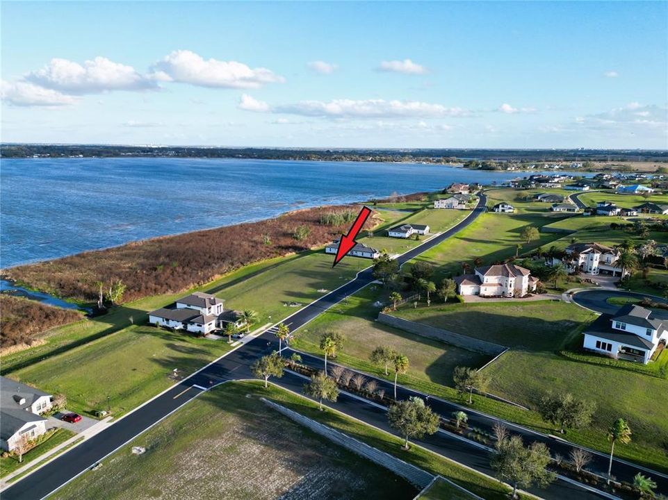 En Venta: $190,000 (0.52 acres)